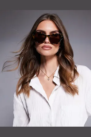 Quay Australia Quay chit chat cat eye sunglasses in tortoiseshell