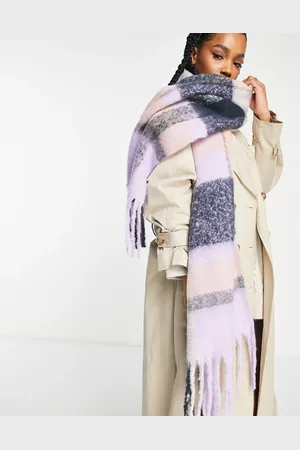 Pieces® Tassel detail scarf in lilac & grey check