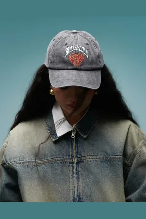 Bimba y Lola Heart logo cap in washed