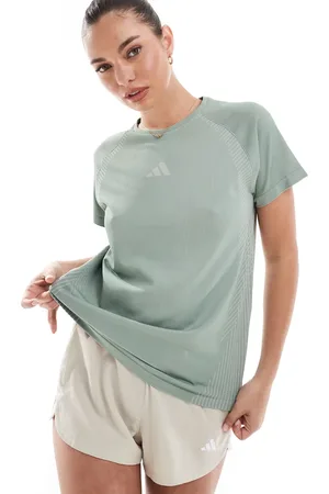 adidas Adidas Training seamless t-shirt in silver green