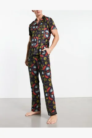 Chelsea Peers Satin pyjama set in tile print