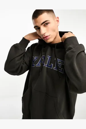 Cotton On Cotton On relaxed classic hoodie with Yale graphic