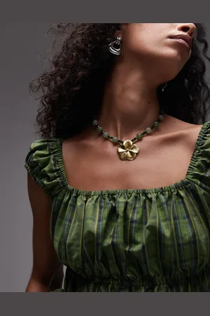 MANGO Beaded flower necklace in