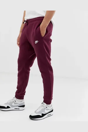 Nike Club logo sweatpants in burgundy