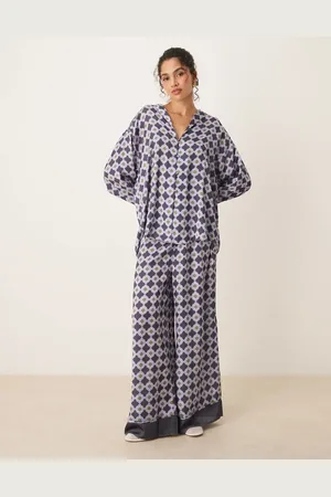 Free People Dreamy days pyjama set in navy combo