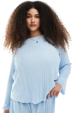 Pieces® Pieces Curve plisse long sleeve top co-ord in light