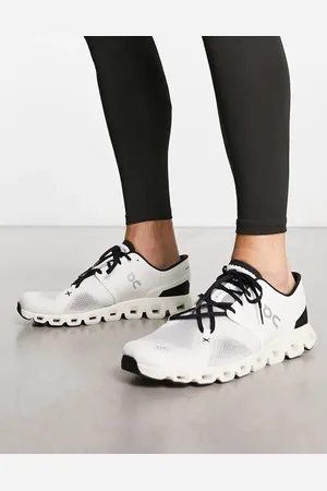 On Running ON Cloud X 3 trainers in