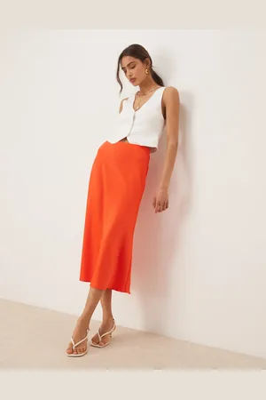 Y.A.S Satin midi skirt in cherry tomato