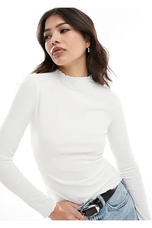 ONLY Lettuce edge high neck ribbed top in