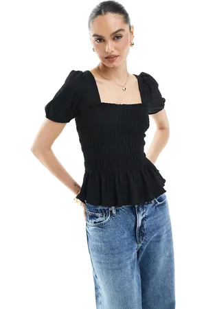 New Look Shirred bodice puff sleeve top in
