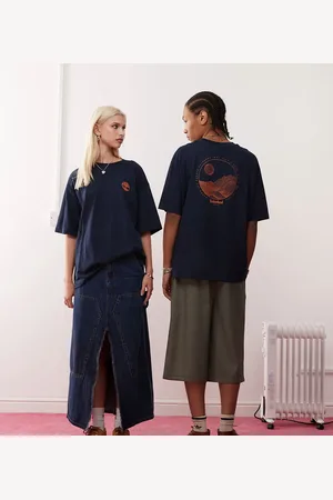 Timberland Oversized mountain linear print t-shirt in - Exclusive to Asos