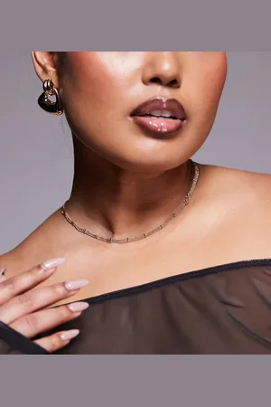 ASOS ASOS DESIGN Curve choker necklace with fine chain and dash detail in tone