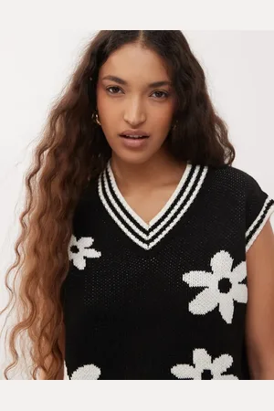 Miss Selfridge Floral knitted tank top
