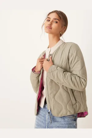JDY Zip through onion quilt coat in sage