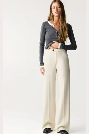 Pull&Bear Straight leg tailored trouser in butter