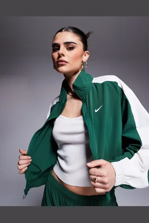 Nike Trend woven windrunner jacket in