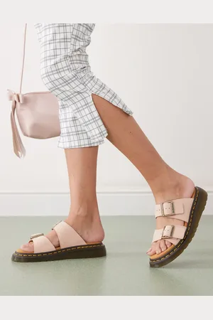 Dr. Martens Josef slides in