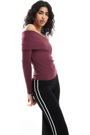 Miss Selfridge Deep fold over top in burgundy
