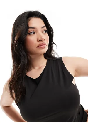 ASOS ASOS DESIGN Curve second skin slash neck vest top in