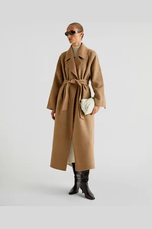 SCALPERS Handmade Coat In Camel