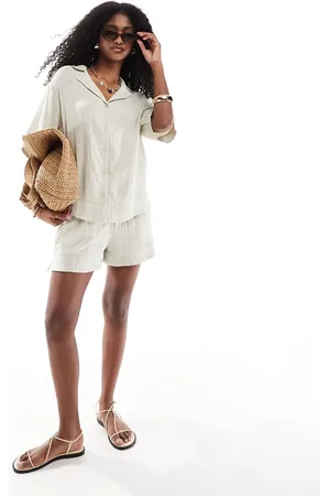 Brave Soul Co-ord textured pull on shorts in ecru