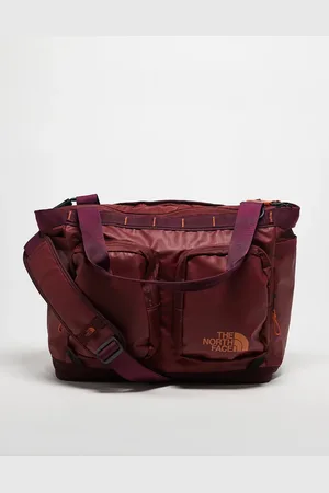 The North Face Base Camp Voyager tote bag in