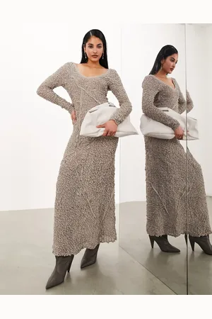 ASOS Textured crinkle scoop neck maxi dress with seam detail in oatmeal