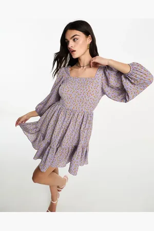 Glamorous Square neck tiered smock mini dress in strawberry