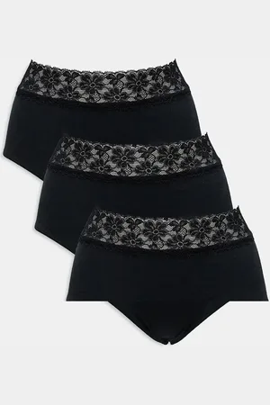 Mama;licious Mamalicious Maternity 3 pack lace briefs in