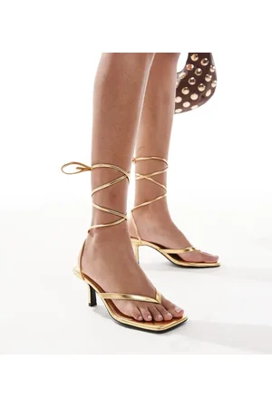 4th & Reckless Strappy mid heeled thong sandals in metallic