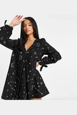 ASOS ASOS DESIGN Petite v front v back trapeze mini dress in star and moon embroidery in