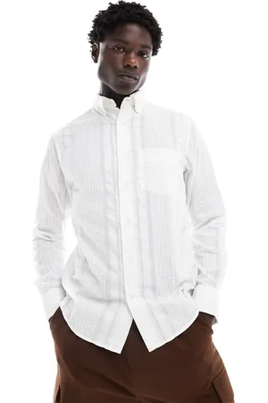 GANT Seersucker self stripe shirt in