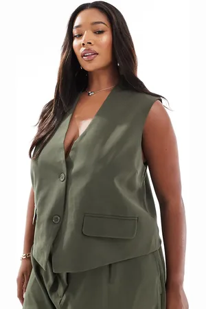 Pieces® Pieces Curve tailored waistcoat co-ord in khaki
