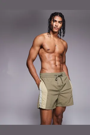 Bershka Side panelled deatiled swimshorts in