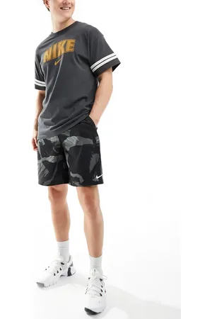 Nike Dri-Fit Form 9inch shorts in camo