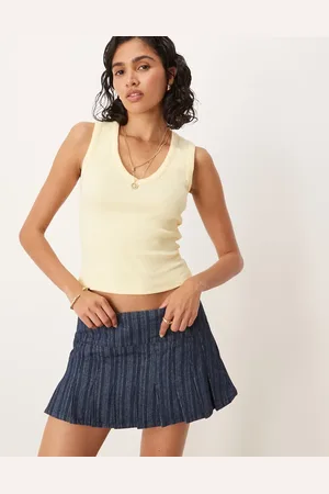 ASOS Ribbed V neck vest in lemon
