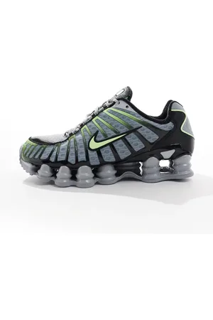 Nike Shox TL trainers in and lime