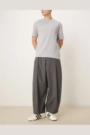 ASOS Extreme tapered trouser with darts in charcoal