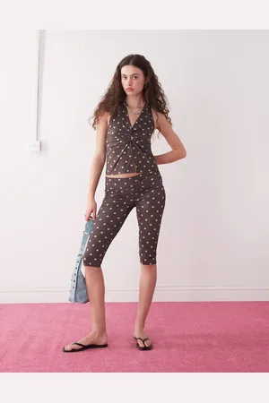 COLLUSION Polka dot yoga capris in brown