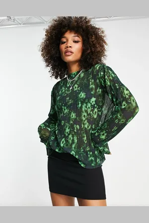 EDITED the label Long sleeve mesh top in smudge floral