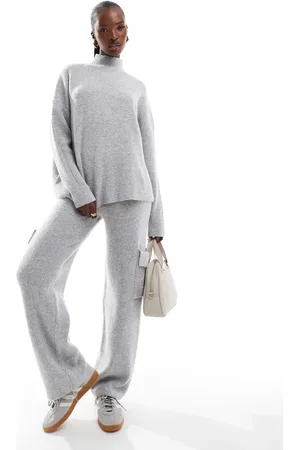 Aria Cove Knit wide leg cargo pocket detail trouser co-ord in light
