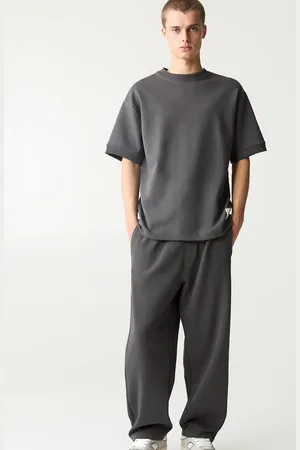 Pull&Bear Interlock joggers in
