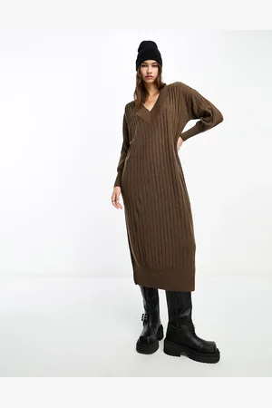 ONLY Knitted v neck maxi dress in