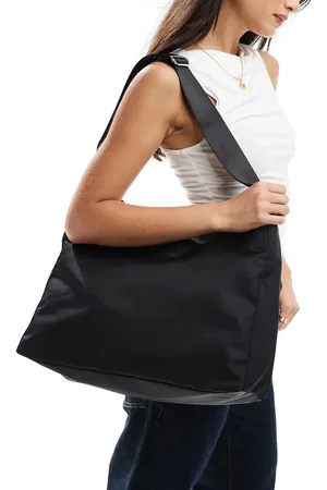 Weekday Carry oversized shoulder bag in