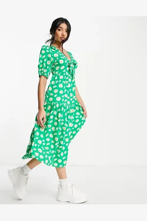 Influence Tiered midi dress with bow front in floral print