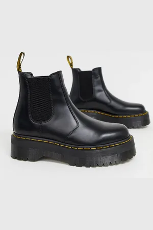 Dr. Martens 2976 platform chelsea boots in