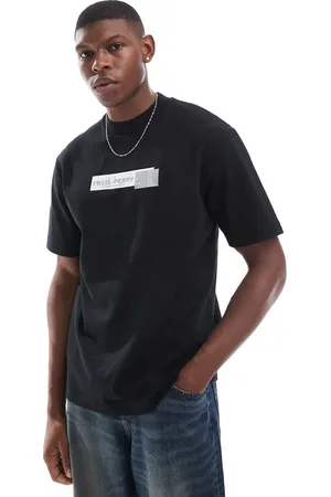 Fred Perry T-shirt in with archive logo print