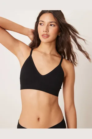 New Look Seamless rib bralette in