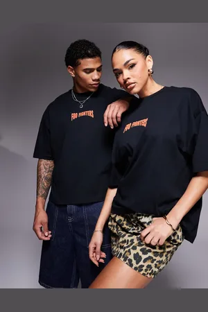 ASOS Unisex boxy oversized license t-shirt with Foo Fighters prints in