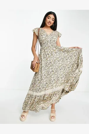 QED London Button through maxi dress in ditsy floral